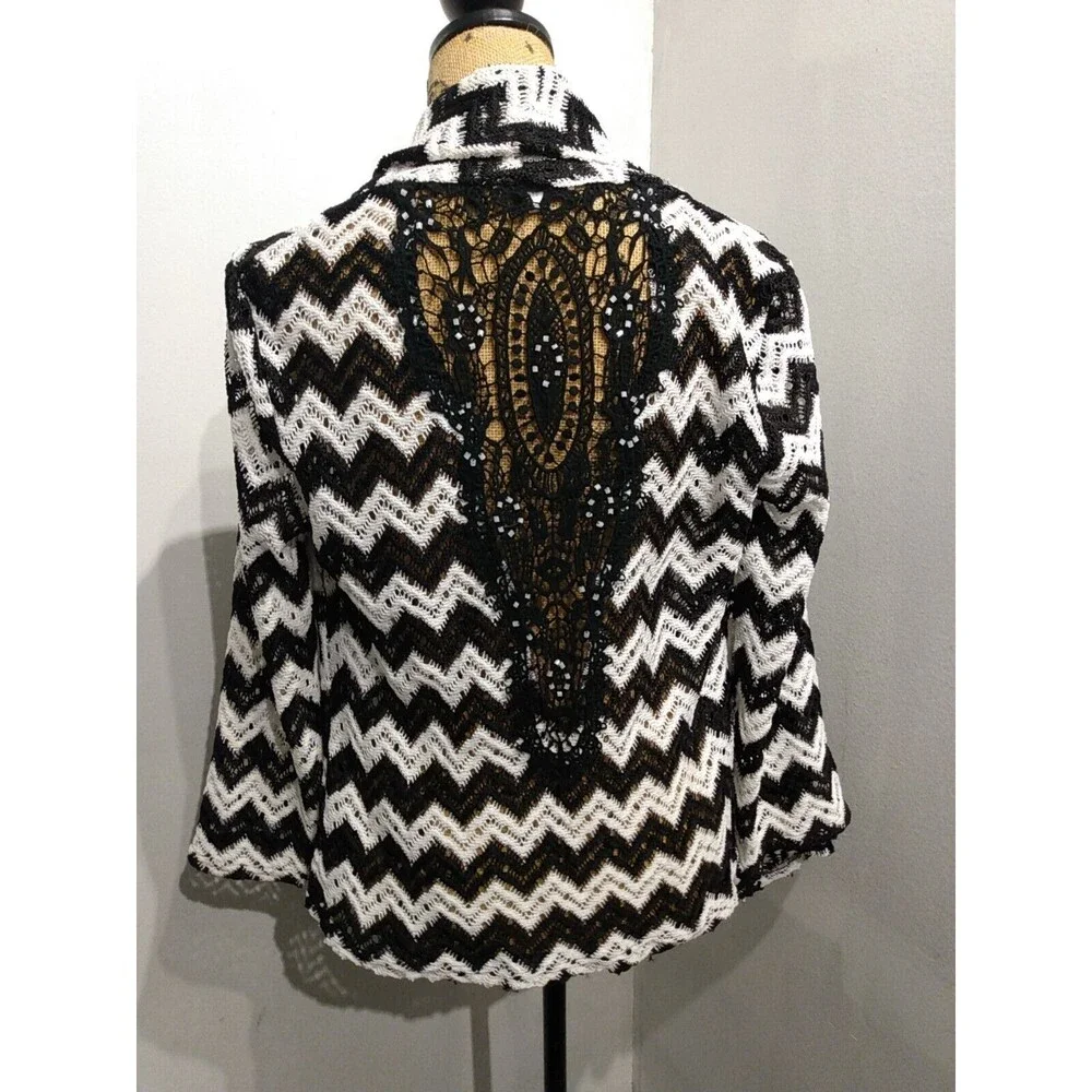 alberto makali Women Black White Geometric Waterfall Crochet Cardigan Size‎ L